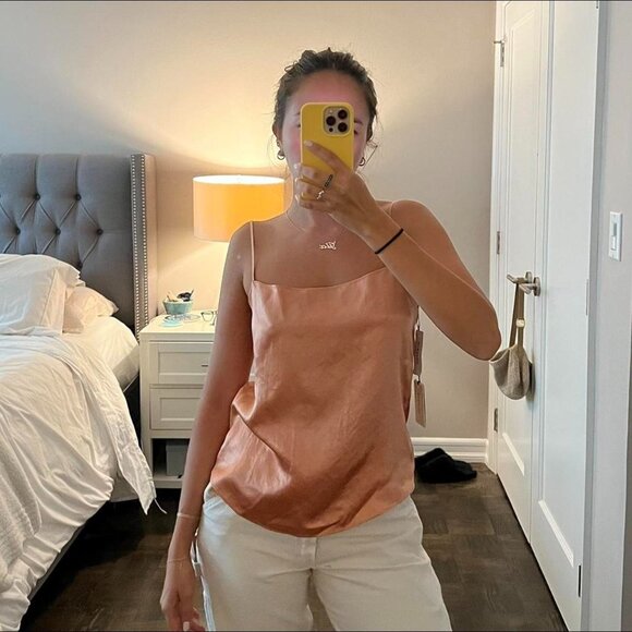 Babaton Aritzia NWT Benji Soft Apricot Camisole Tank Size Small‎ - Picture 1 of 7